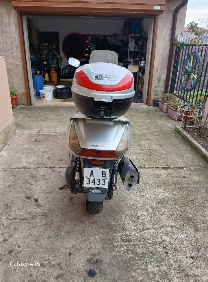 HONDA Silver wing 2001г