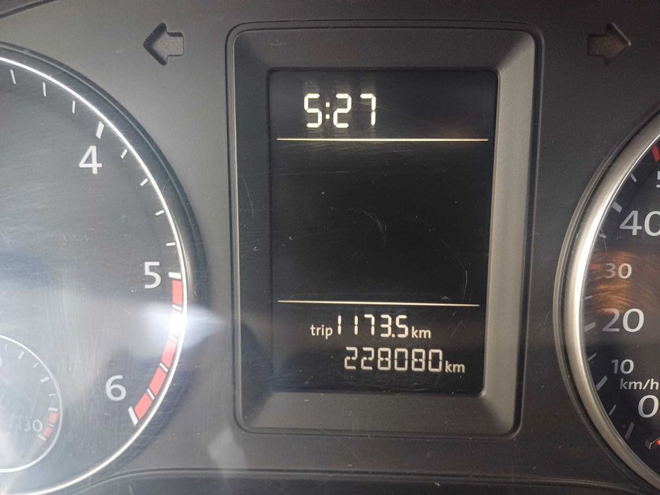 vand urgent VW JETTA 1.6 Diesel - 4000 Euro