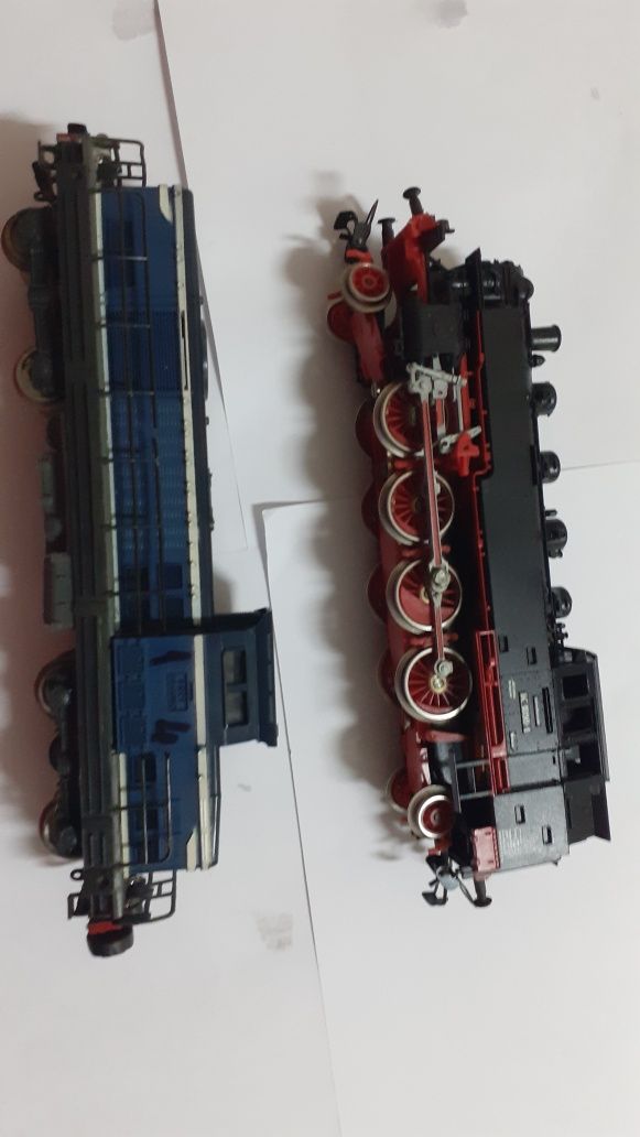 Lot locomotive trenulet electric HO