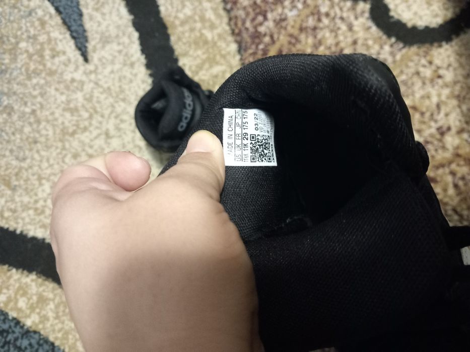 Vând ghete Adidas copii