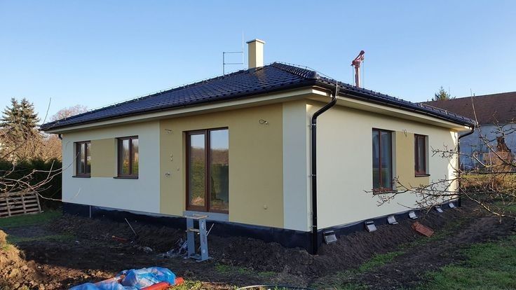 Vand case pe structură metalică la cheie – Izolație premium