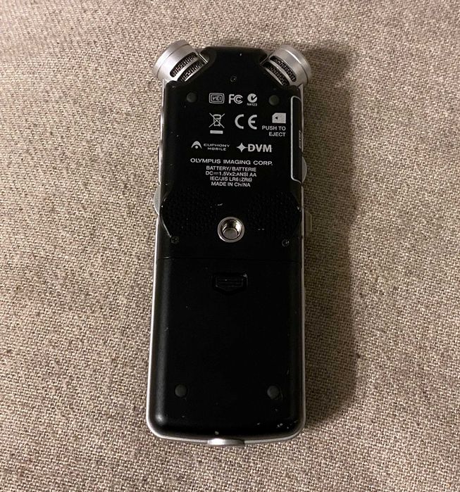 Reportofon Olympus LS-10 linear PCM recorder + card 4 Gb -profesional