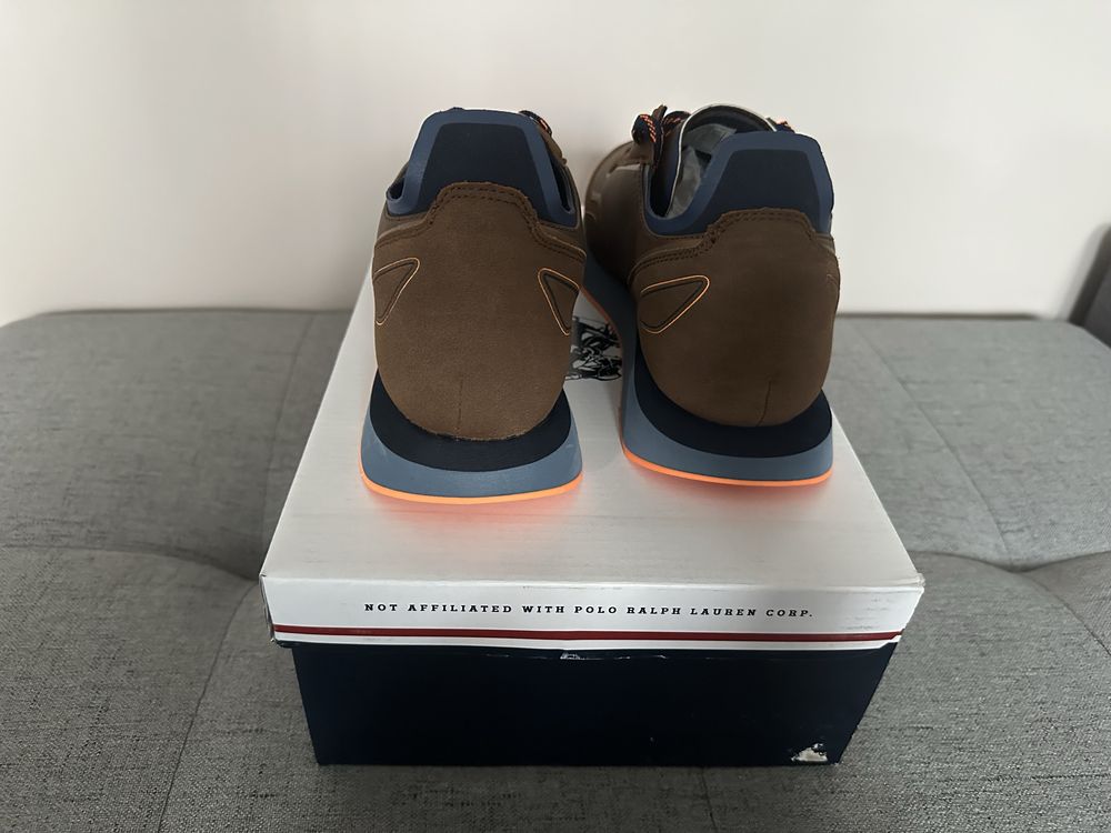U.S. POLO ASSN мъжки сникърси 41 номер чисто нови