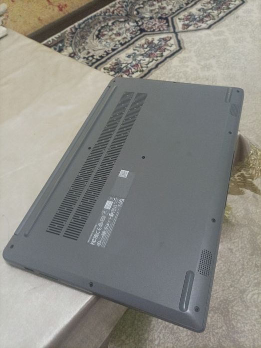 Lenova Ryzen 3 7320U |8 GB RAM|Radeon Graphics|Ideal Holat