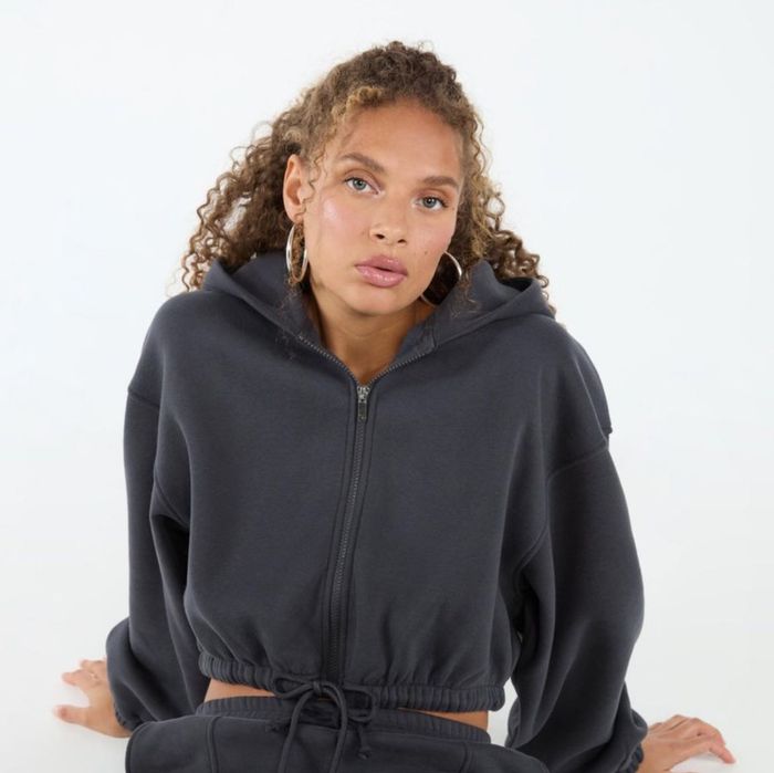 FB sister New Yorker