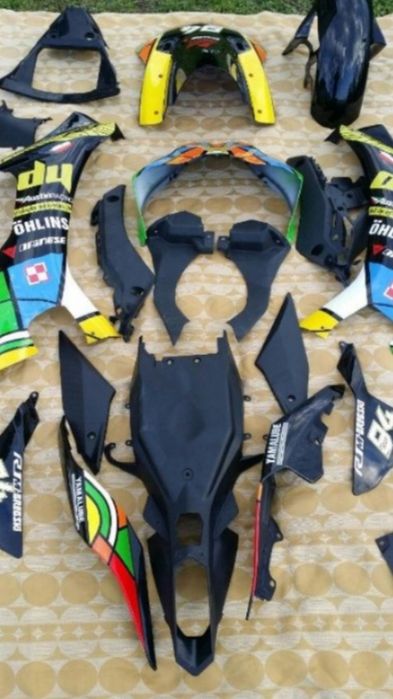 Спойлери за Yamaha r1 2020г до 2024г. на бройка имам и за 2015-2019