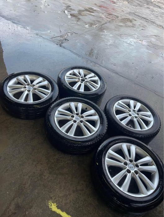 Джанти с летни гуми Dunlop 225/55, за Hyundai 5x114,3 18 цола