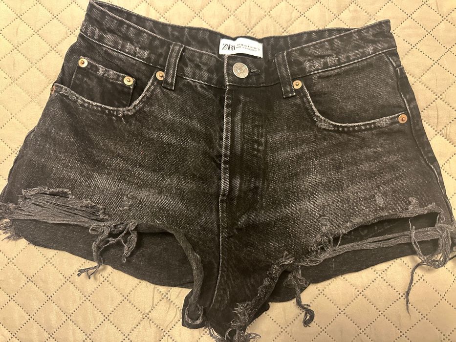 Zara pantaloni scurti