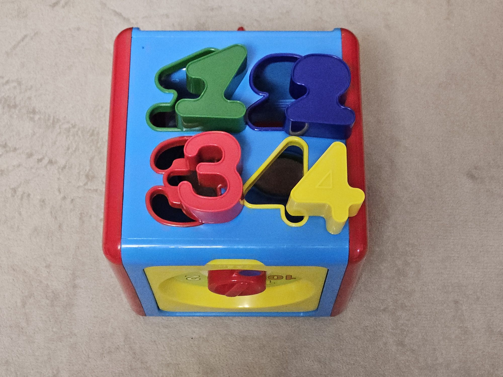 Cub de activitati Montessori, cu sunete