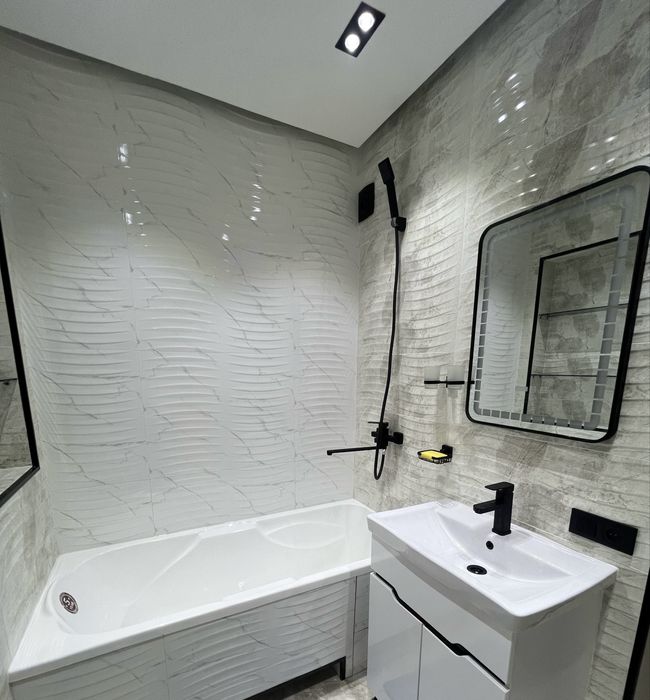 Сдается Своя стильная квартира с дизайнерским ремонтом на долгий срок.