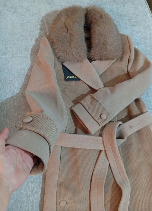 Пальто от   azra