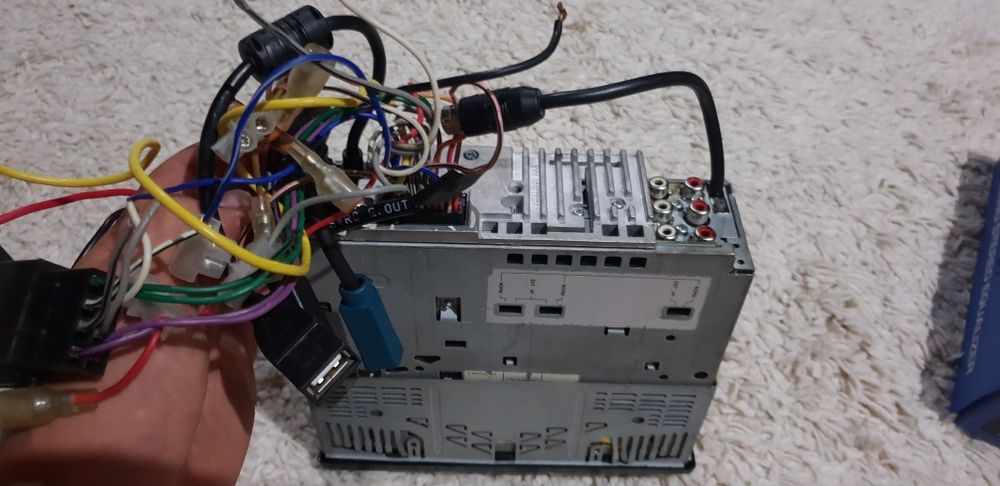 Alpine 9884R 4x50watt