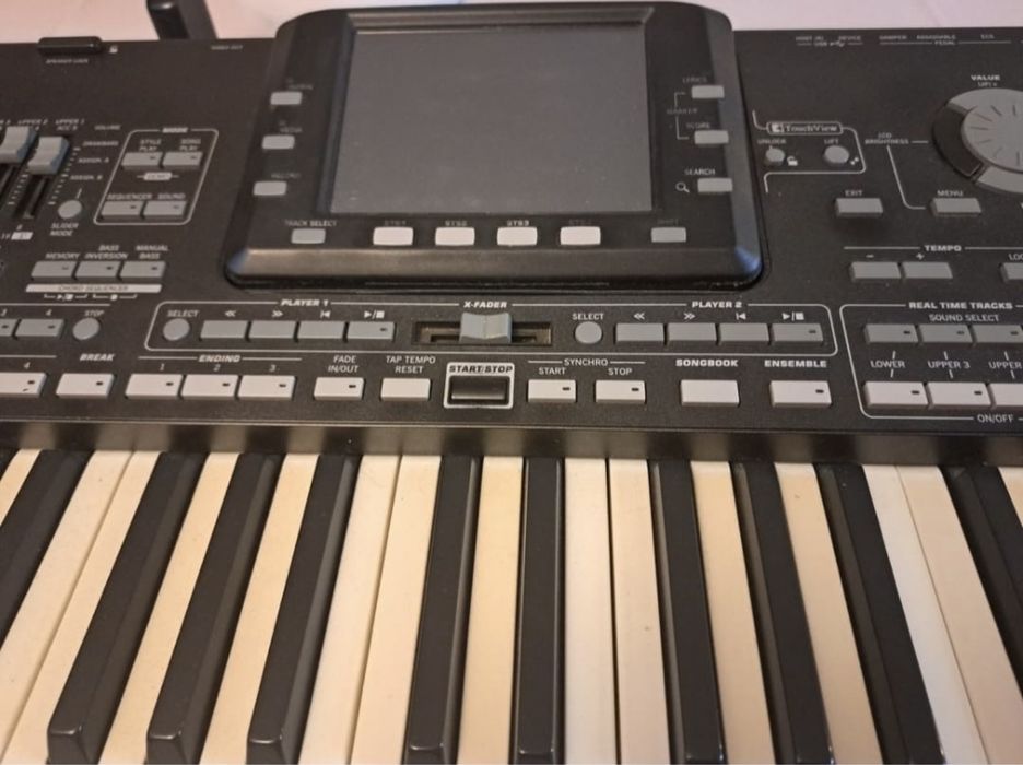 Vând Korg pa3x pro 76 clape7 ram 256