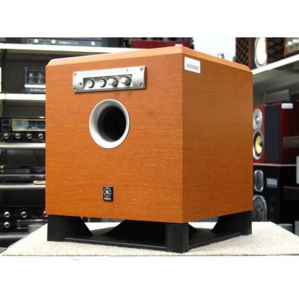 Сабвуфер Yamaha YST-SW015, б/у