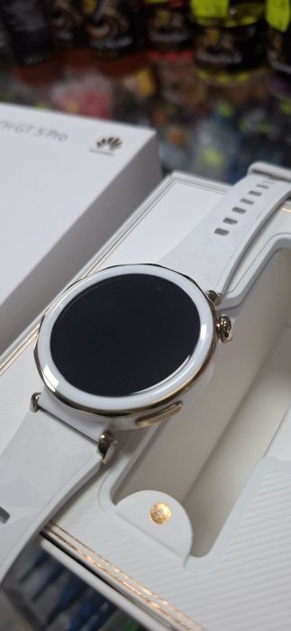Смарт часовник Huawei WATCH GT 5 PRO бял 42mm