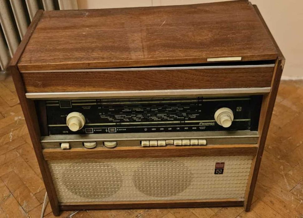 ретро радио с грамофон