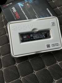 Жесткий диск SSD