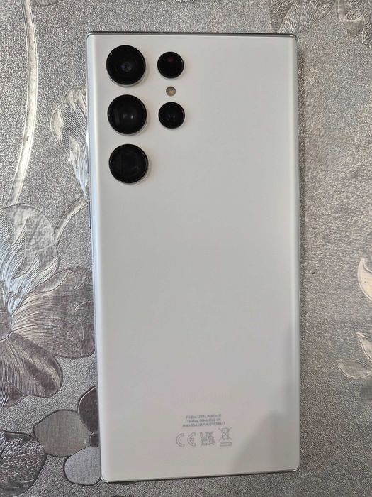 Samsung Galaxy S22 Ultra 256GB – Бял | Като нов!