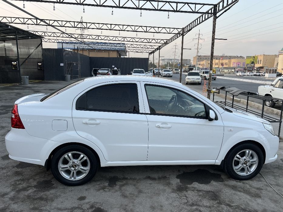 Нексия 3 2021 автомат
