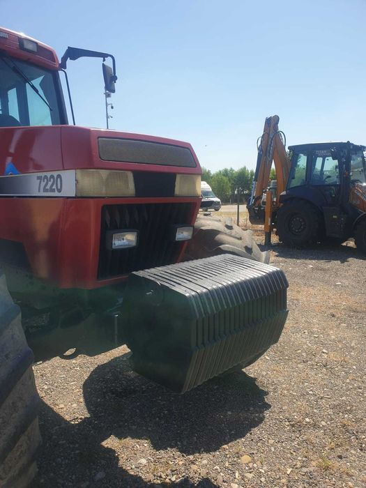 Contragreutäti frontale  Case , New Holland