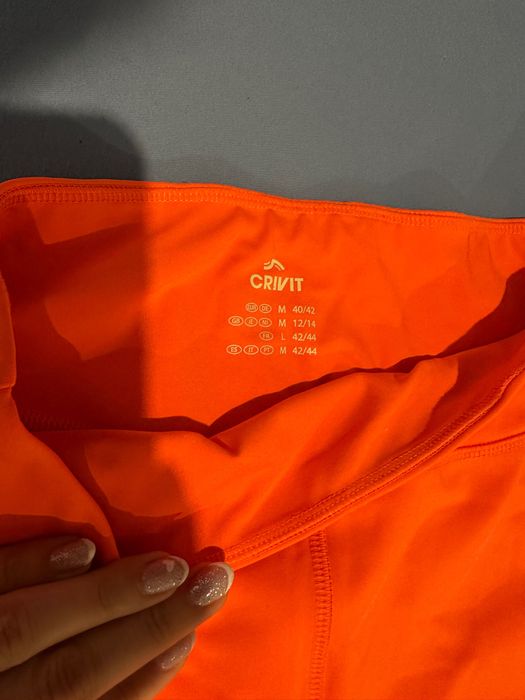 Спортен  дамски клин