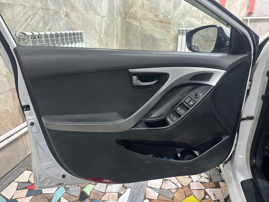 Хундай аванта 2011