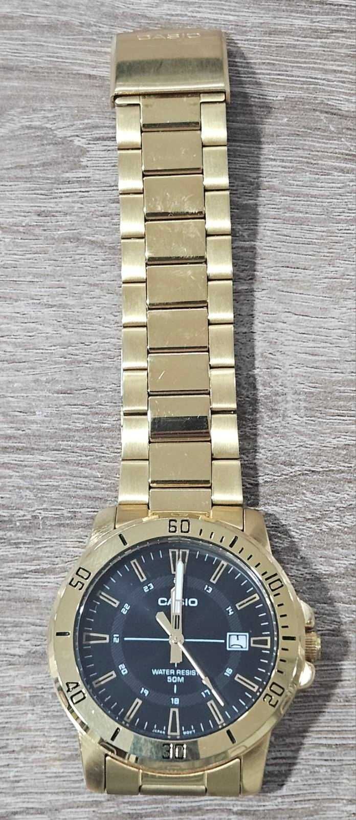 Продавам Casio MTP-VD01G-1CVUDF