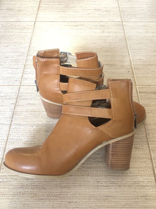 Botine maro deschis 41