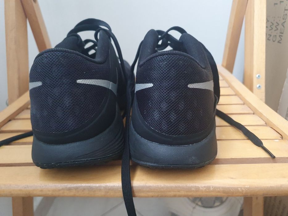 Маратонки Nike Lite Trainer 4