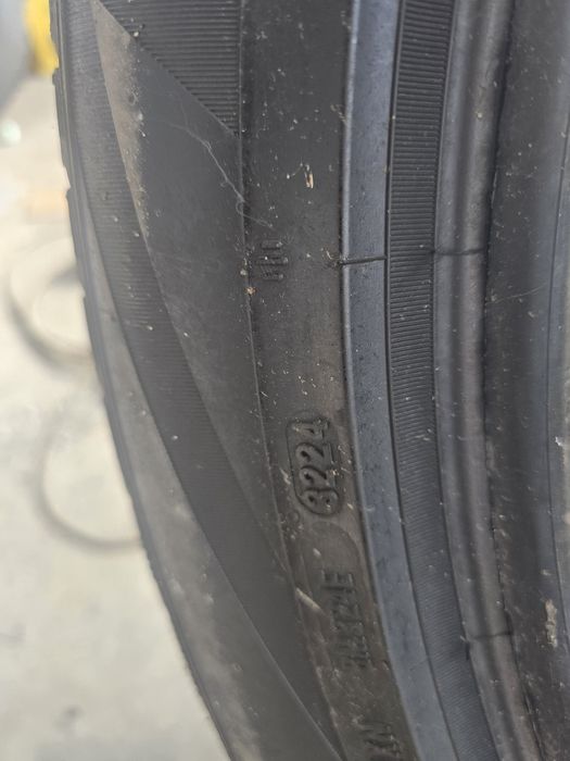 Pirelli 275/45/21 LR,ca nou.