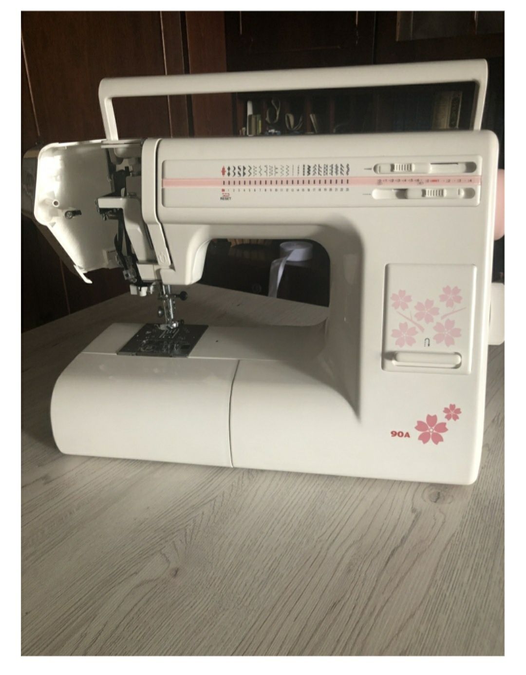 Швейная машина Janome 90A