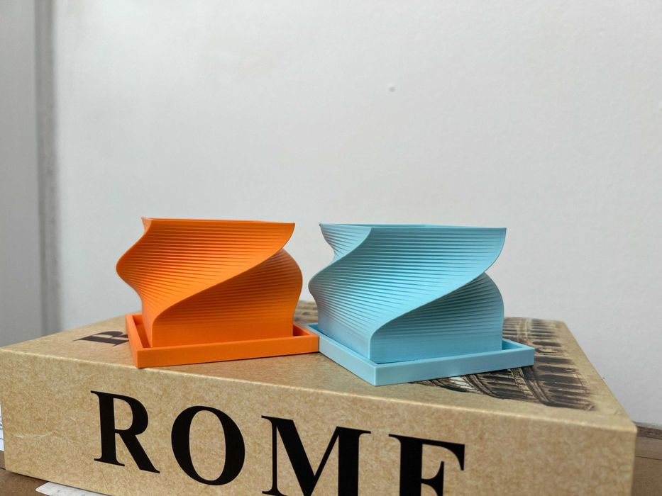 Kit ghiveci printat 3D cu suculente - set de plantat