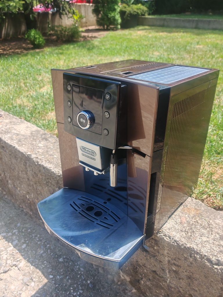DeLonghi Primadonna 5400