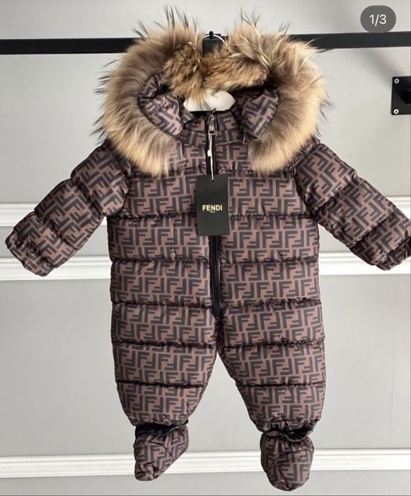 Combinezon Fendi cu blana naturala