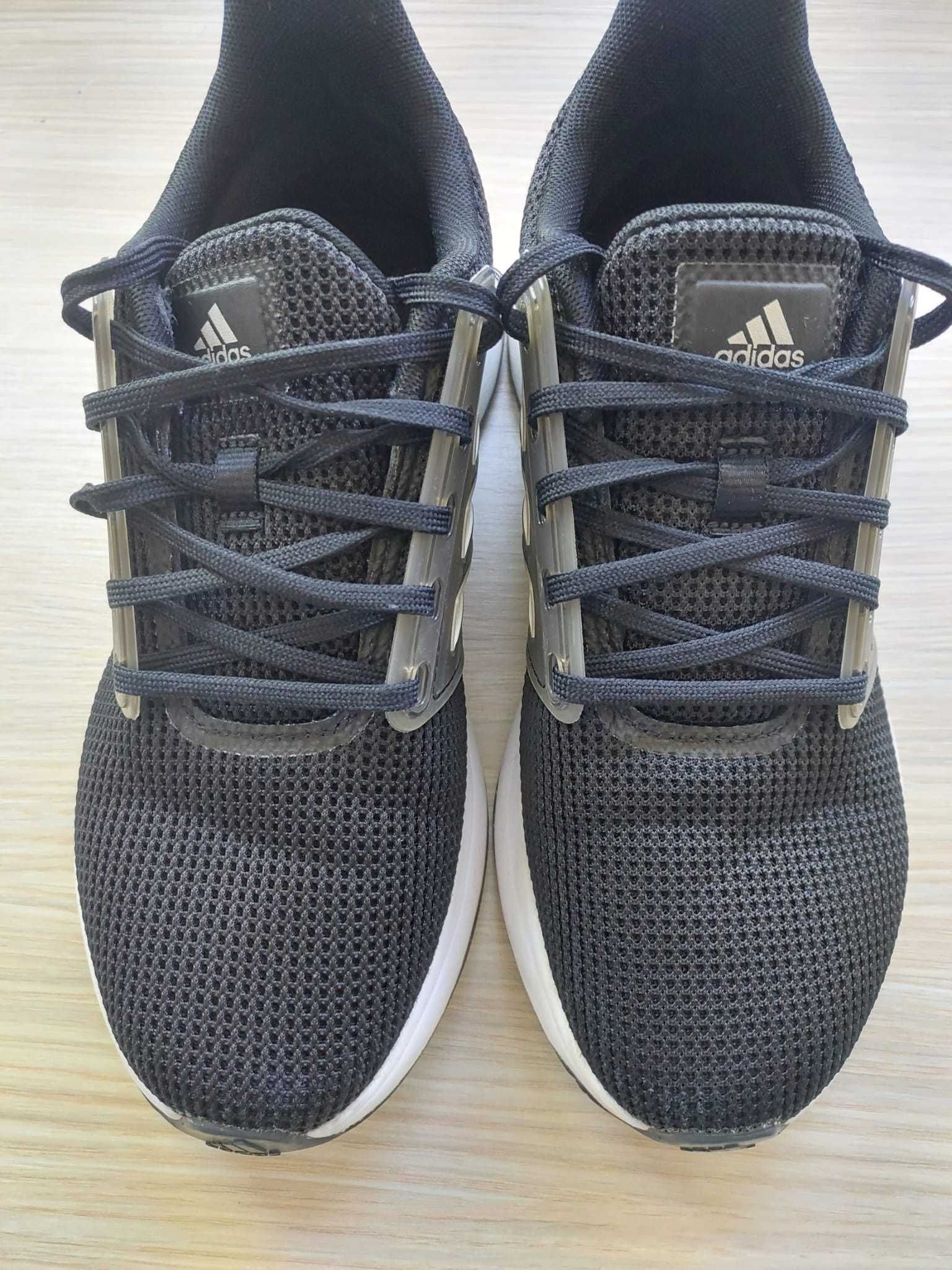 Pantofi sport Adidas