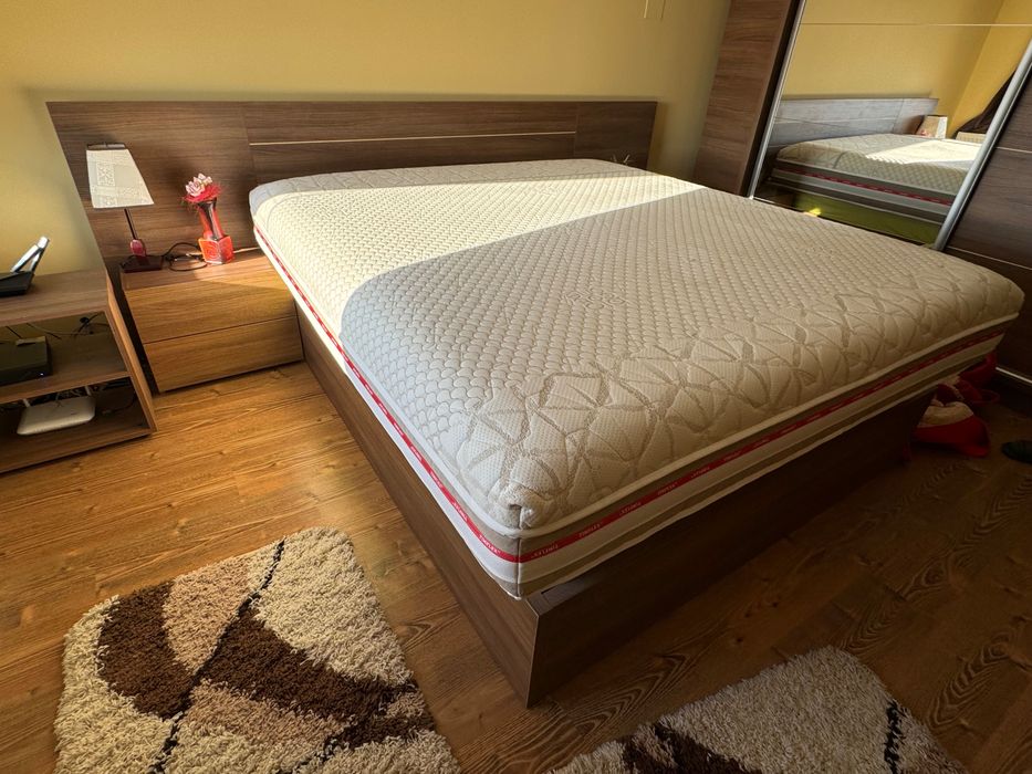 Vând saltea timflex m7