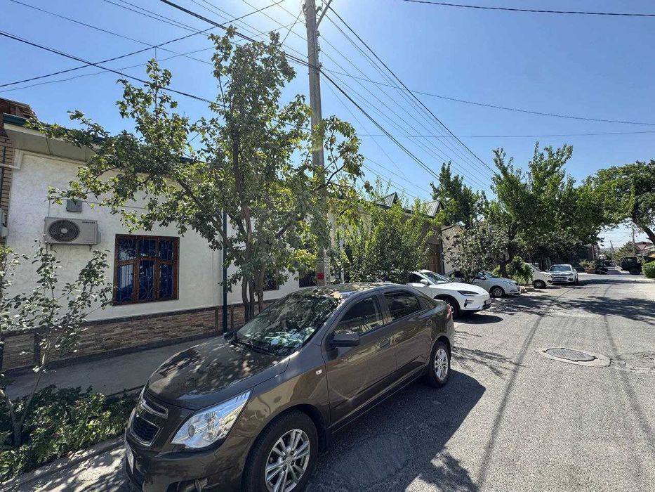 Sotiladi Дом Яккасарай махаля Ракат 3,8 соток Фасад 12м ор. гос-цаSato