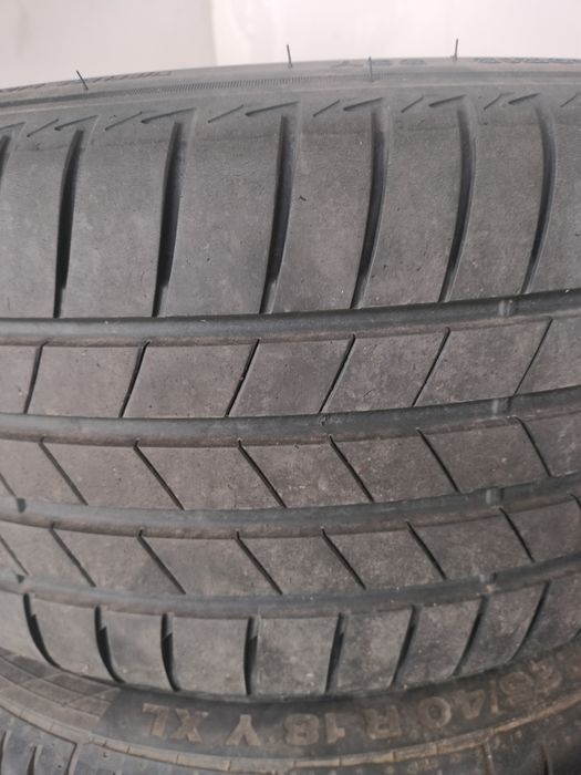 Gentii auto cu Anvelope