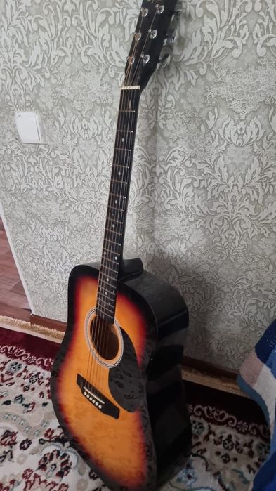 Продам гитара хорошем состоянии