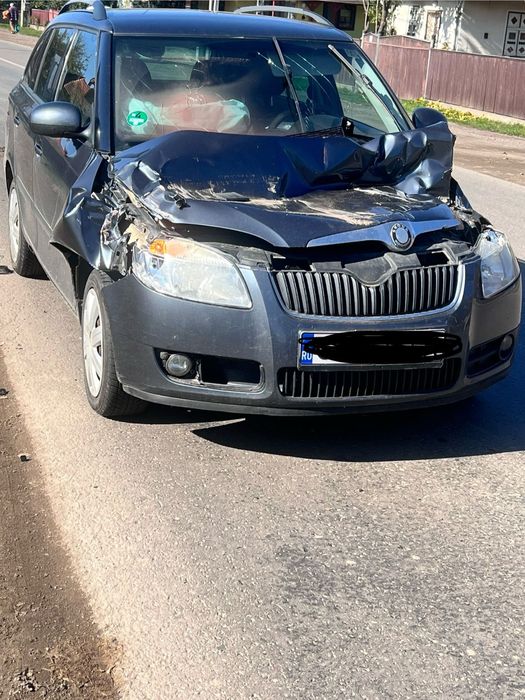 Vand Skoda Fabia 2008 pentru piese (se vinde asa cum este )