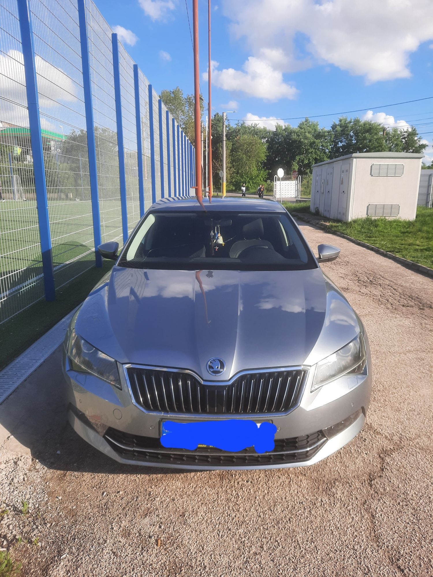 Vând Skoda Superb