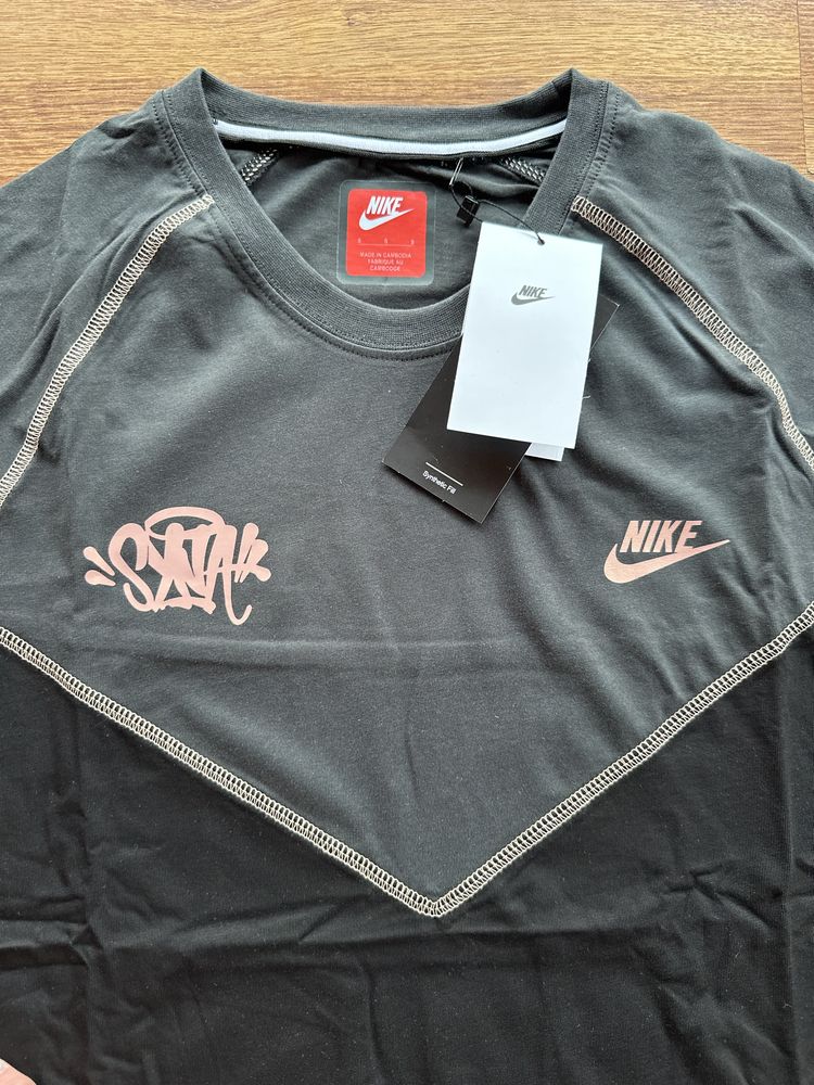 Мъжки,памучен къс екип Nike черен със сиво,активен джоб на долнището