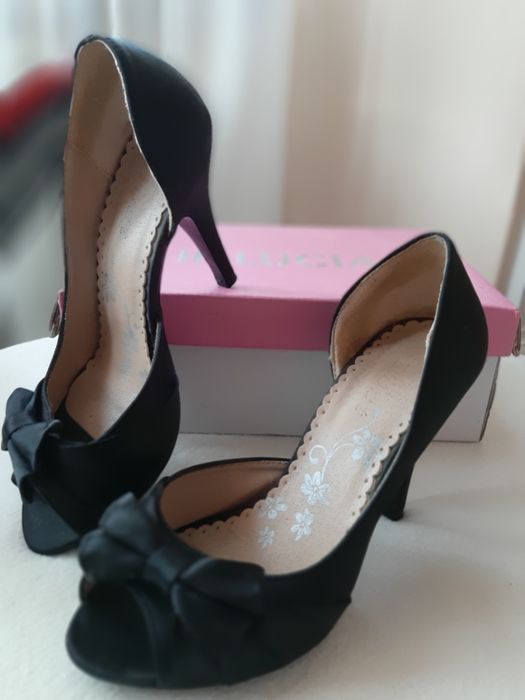 pantofi matase 37
