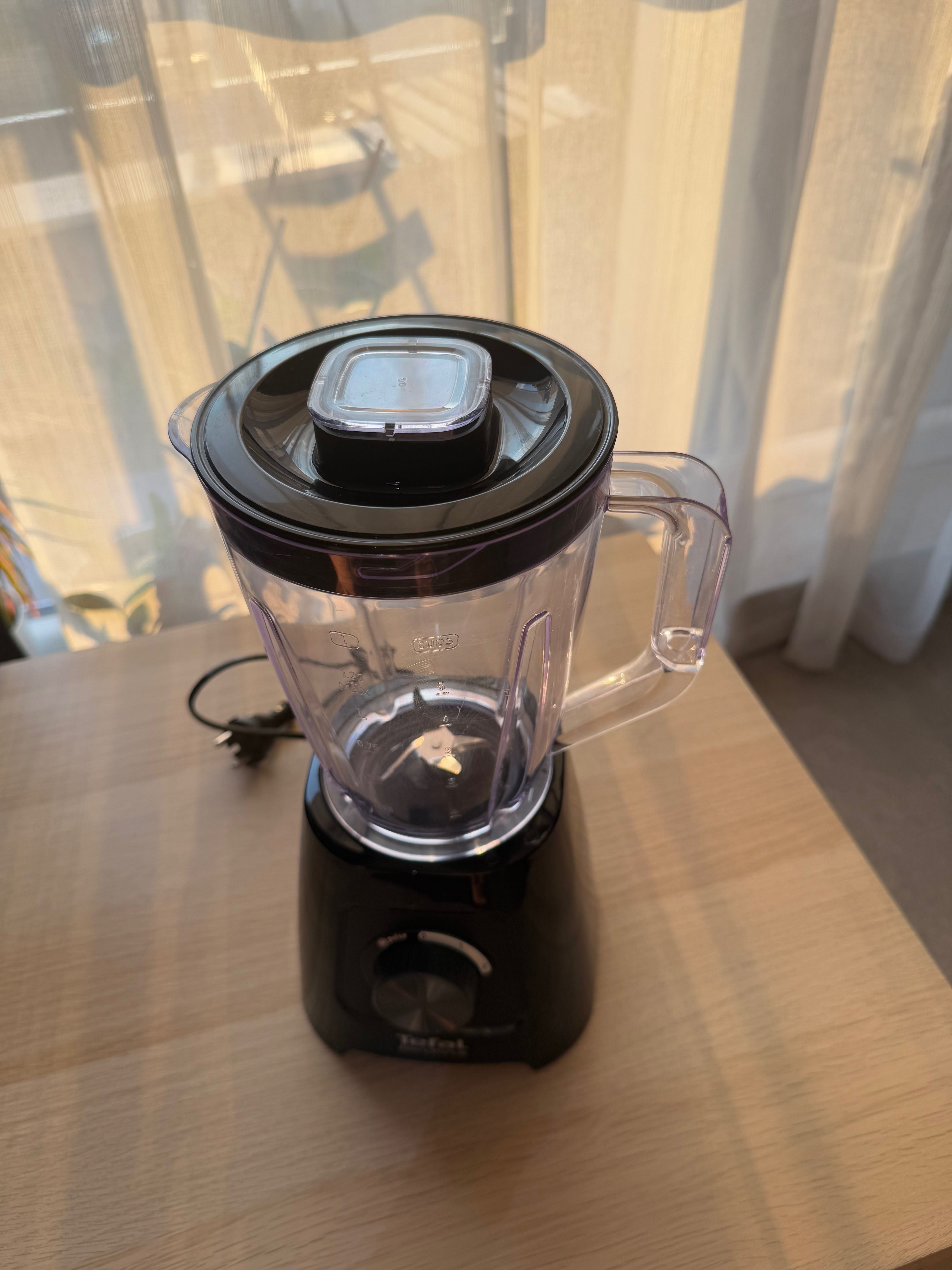 Блендер Tefal Blendforce