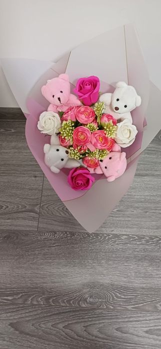 Aranjamente florale din sapun