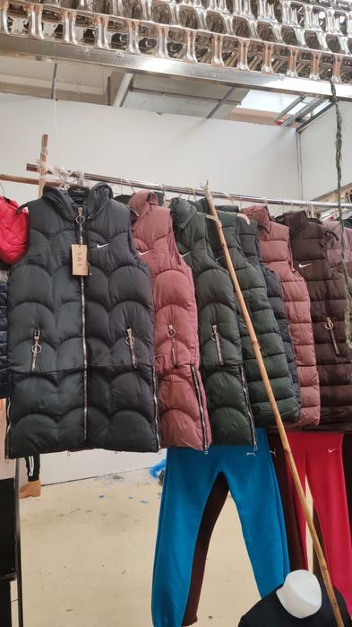 Veste Dama Nike cu Gluga diverse culori