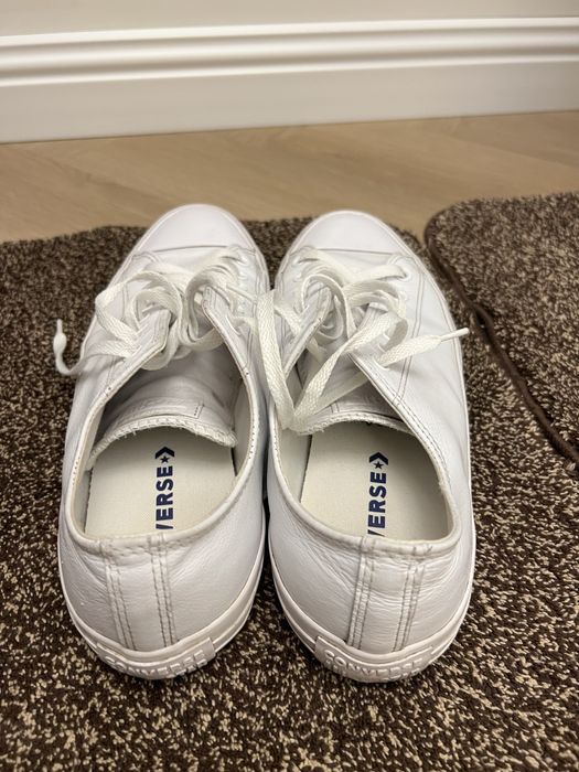 Tenesi converse și adidași Ck mărimea 46