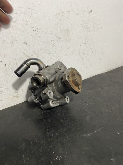 Pompa servo servodirectie Volkswagen Volkswagen Vw T4 2.5 TDI 1.9 ACV