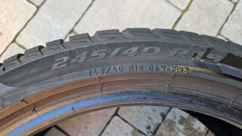 Anvelope iarna 245 40 R 19 Pirelli