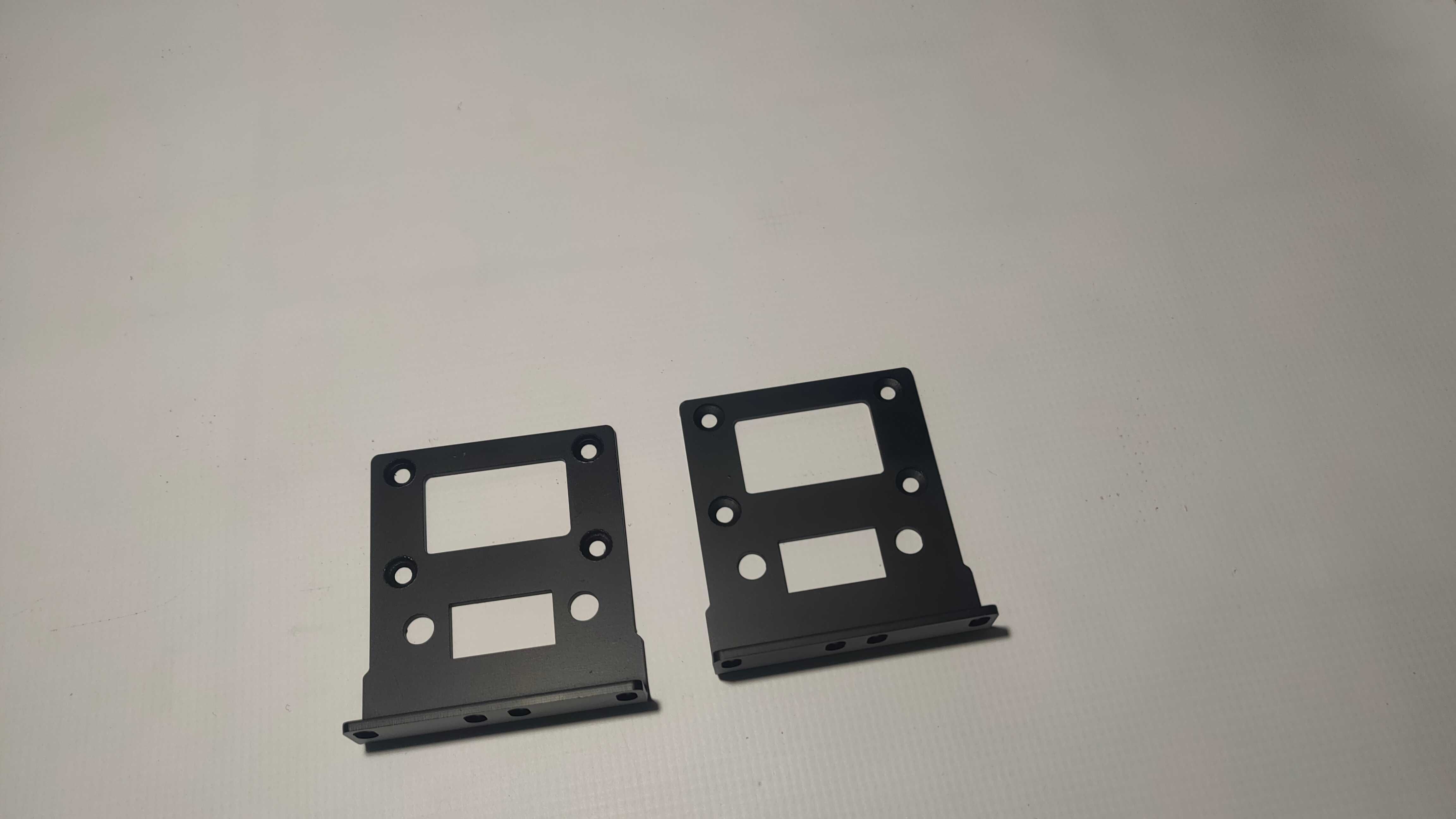 Rackmount brackets  за UPS APC RM2U, цената е с вкл. ДДС